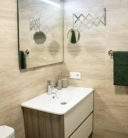 アパート Apartamento De Diseno 2 Playas ヒホン